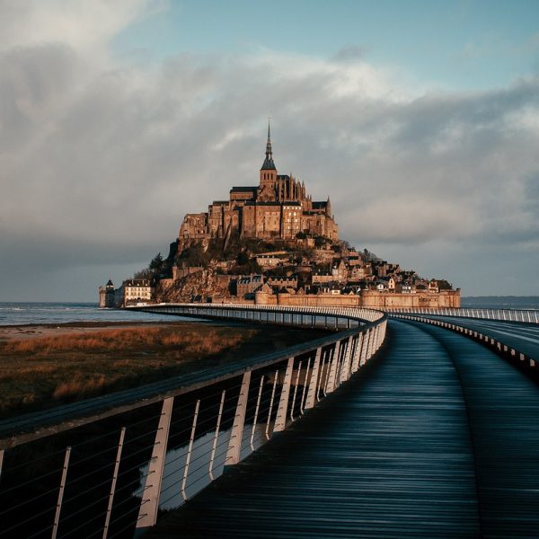 mont-saint-michel-6924072_1280
